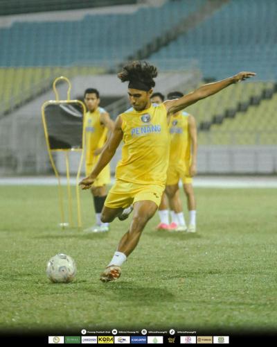 ATAN9586