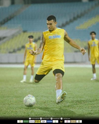 ATAN9594